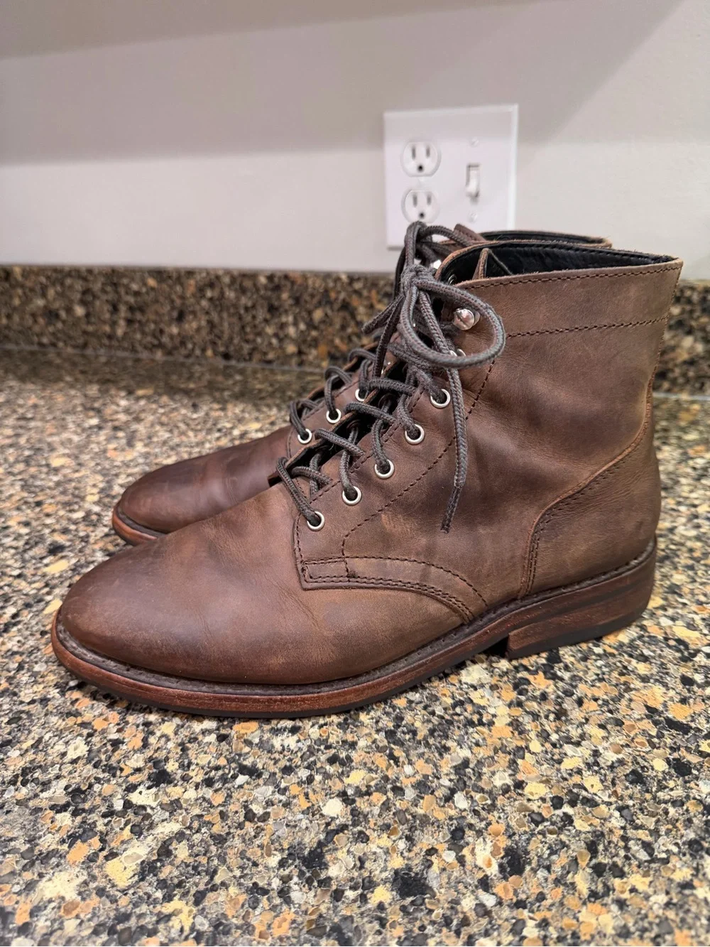 Men's Thursday 8.5 Brown Leather Lace-Up Boots